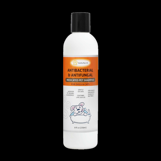Classic's Medicated Pet Shampoo - Veterinary Treatment Against Ringworm, Mange, Lice, and Dry Skin